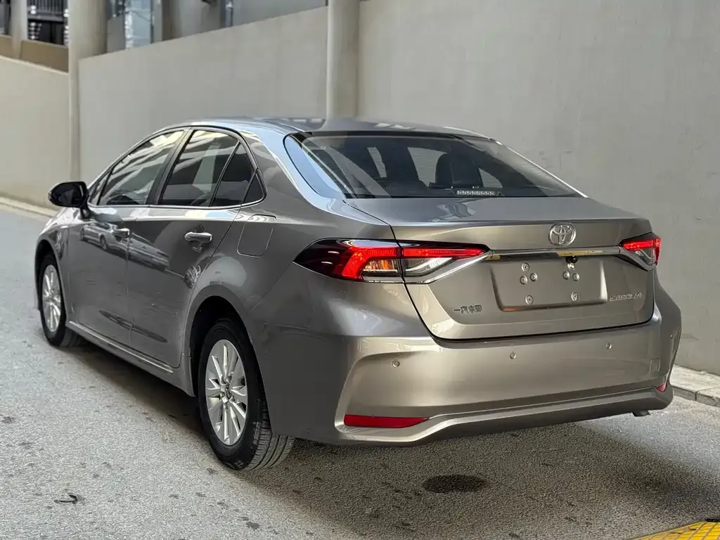 Toyota Corolla 2022 из CN, фото 6