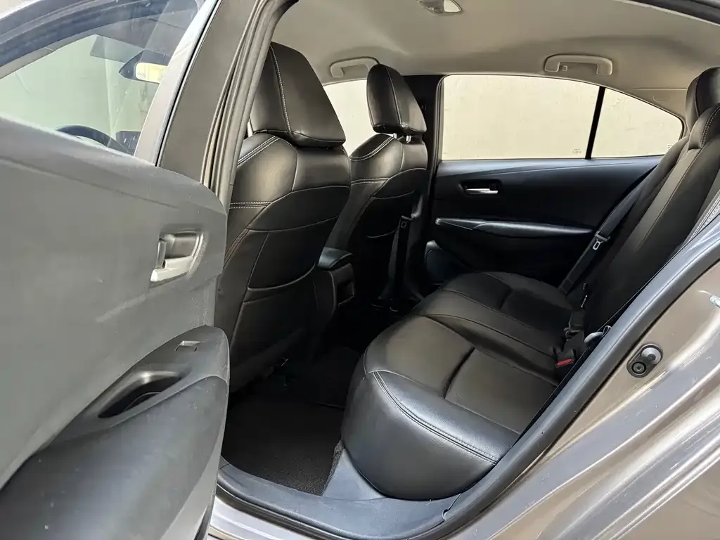 Toyota Corolla 2022 из CN, фото 10