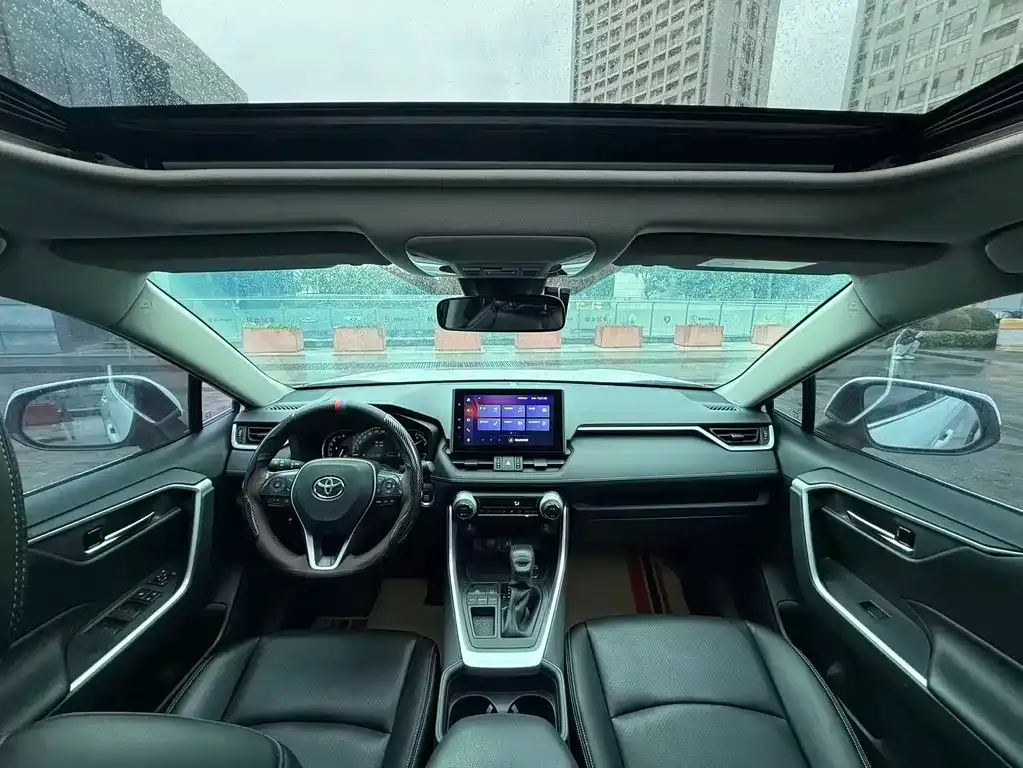 Toyota RAV4 2021 из CN, фото 7