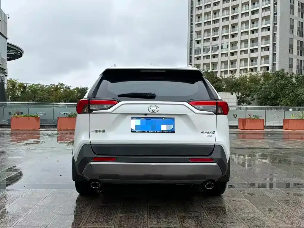 Toyota RAV4 2021 из CN, фото 9