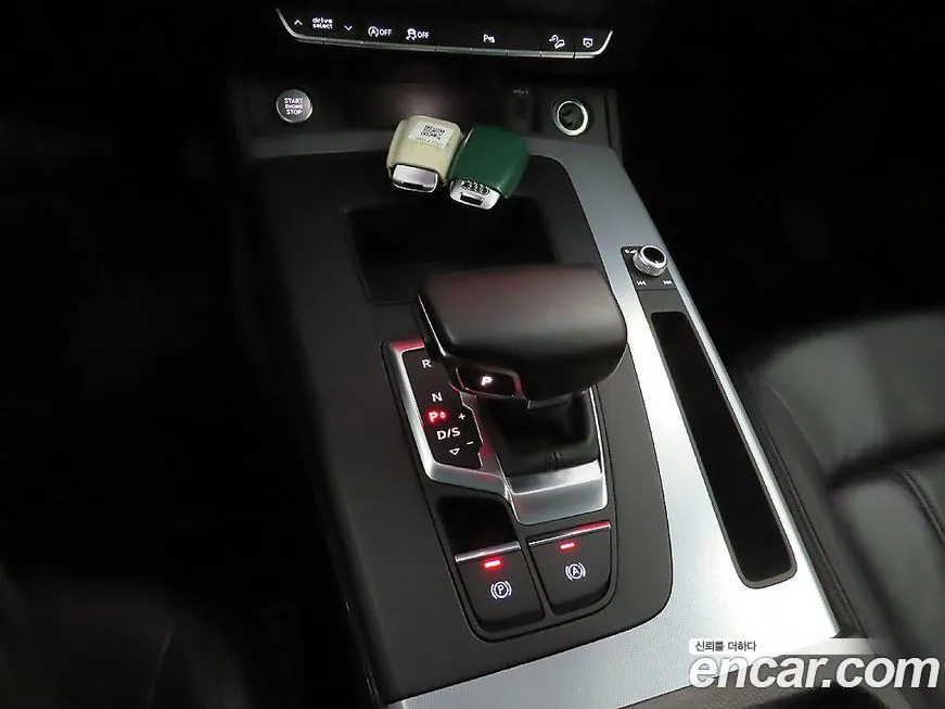 Audi Q5 2023 из KR, фото 7