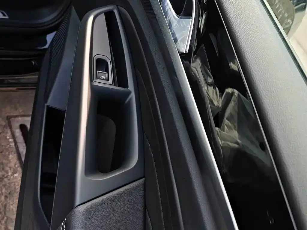 Volkswagen Passat New Energy 2026 из CN, фото 8