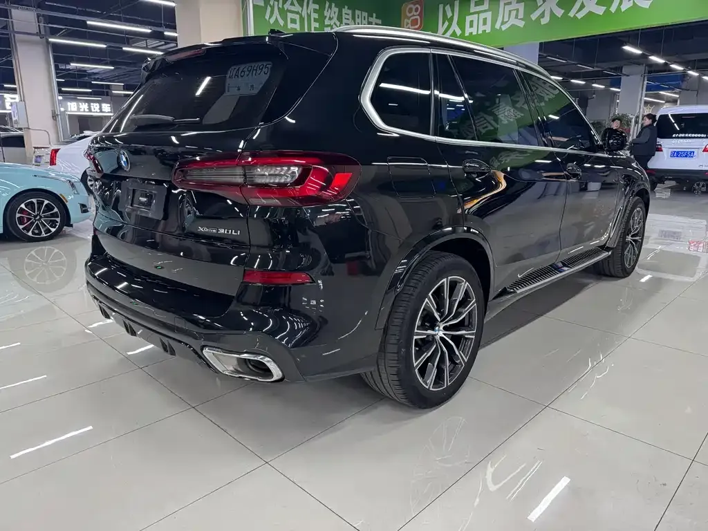 BMW X5 — фото 2