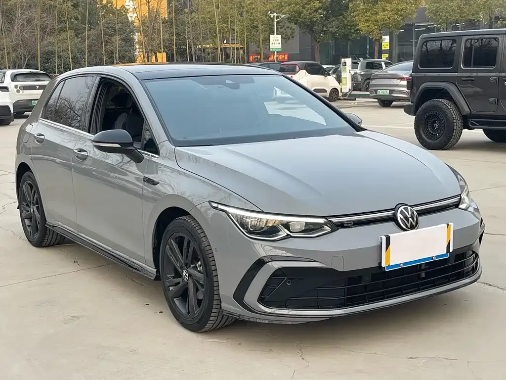 Volkswagen Golf 2021 из CN, фото 4