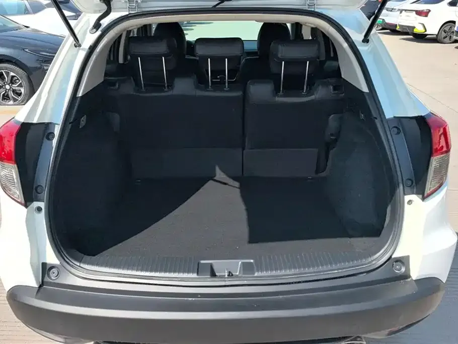 Honda Vezel 2021 из CN, фото 6
