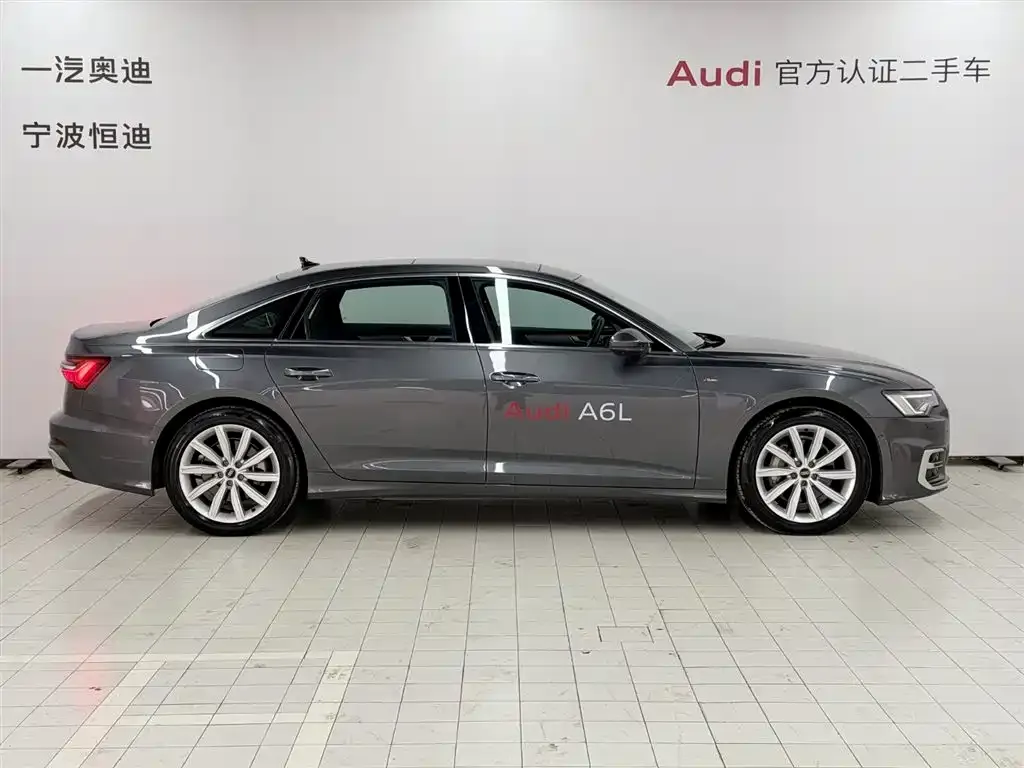 Audi A6L — фото 2