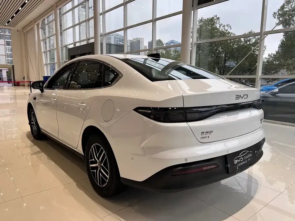 BYD Seal 05 DM-i 2025 из CN, фото 7
