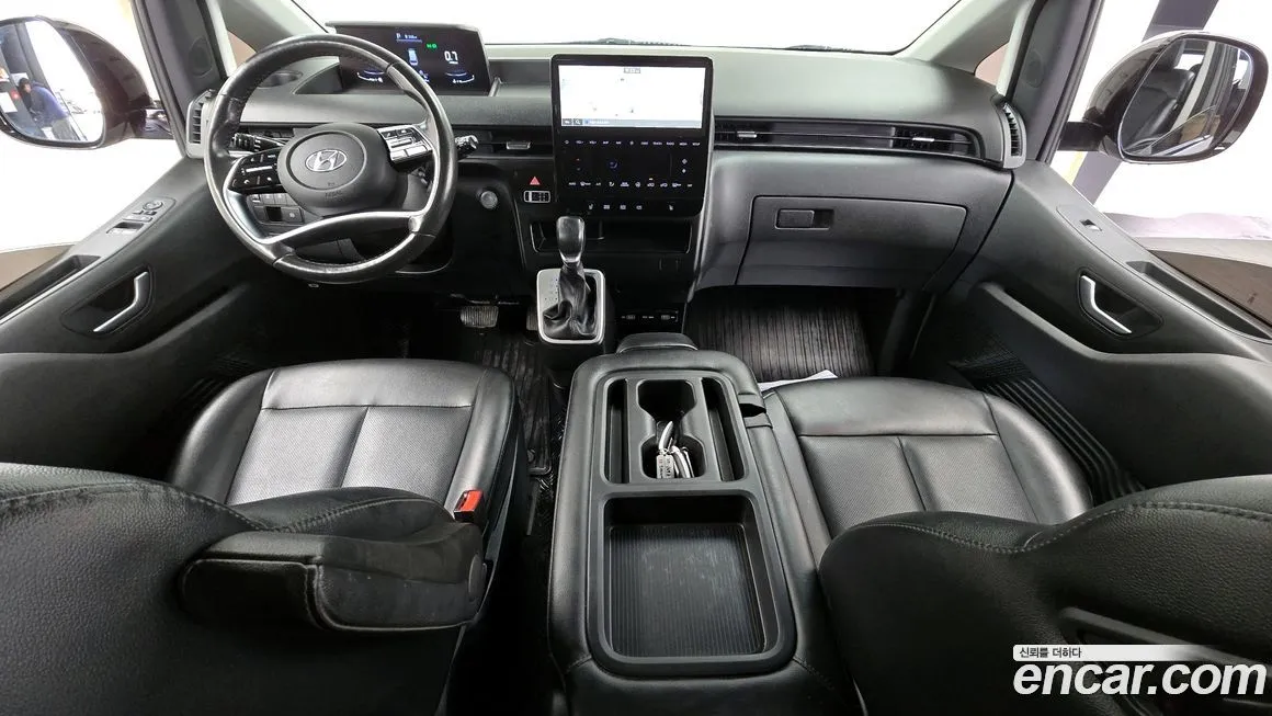 Hyundai Staria 2023 из KR, фото 4