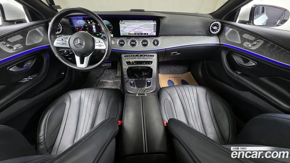 Mercedes-Benz CLS-Class — фото 8