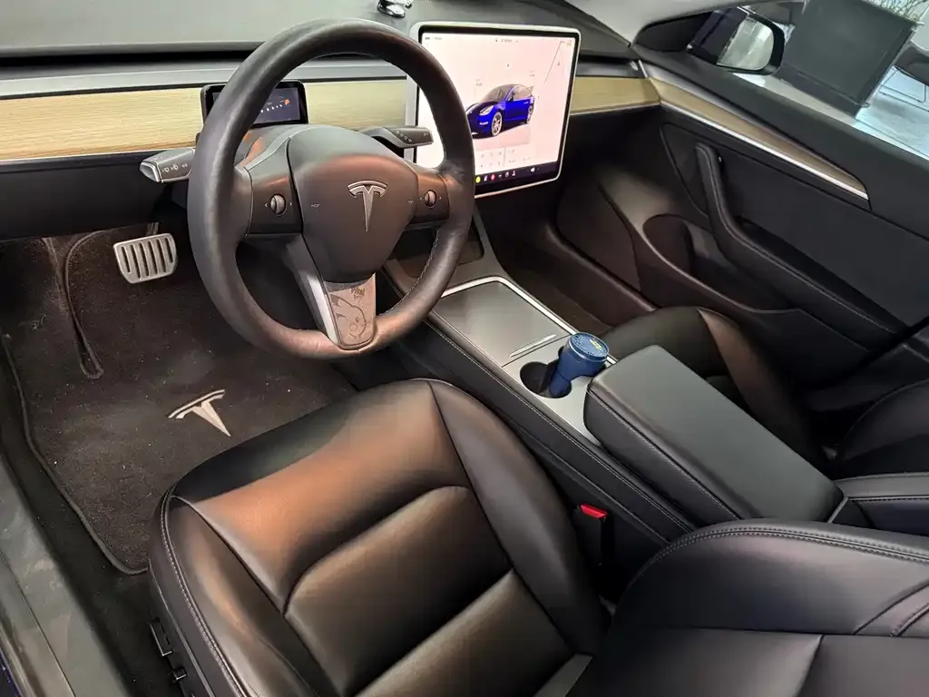 Tesla Model 3 2023 из CN, фото 10