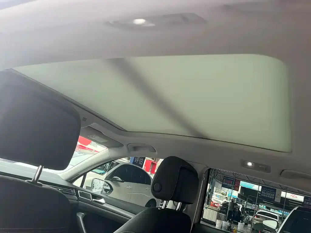 Volkswagen Magotan 2021 из CN, фото 7