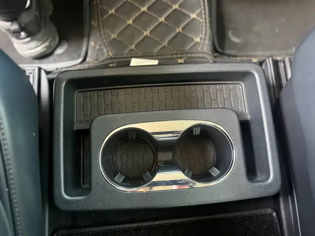 Lincoln Aviator 2021 из CN, фото 2