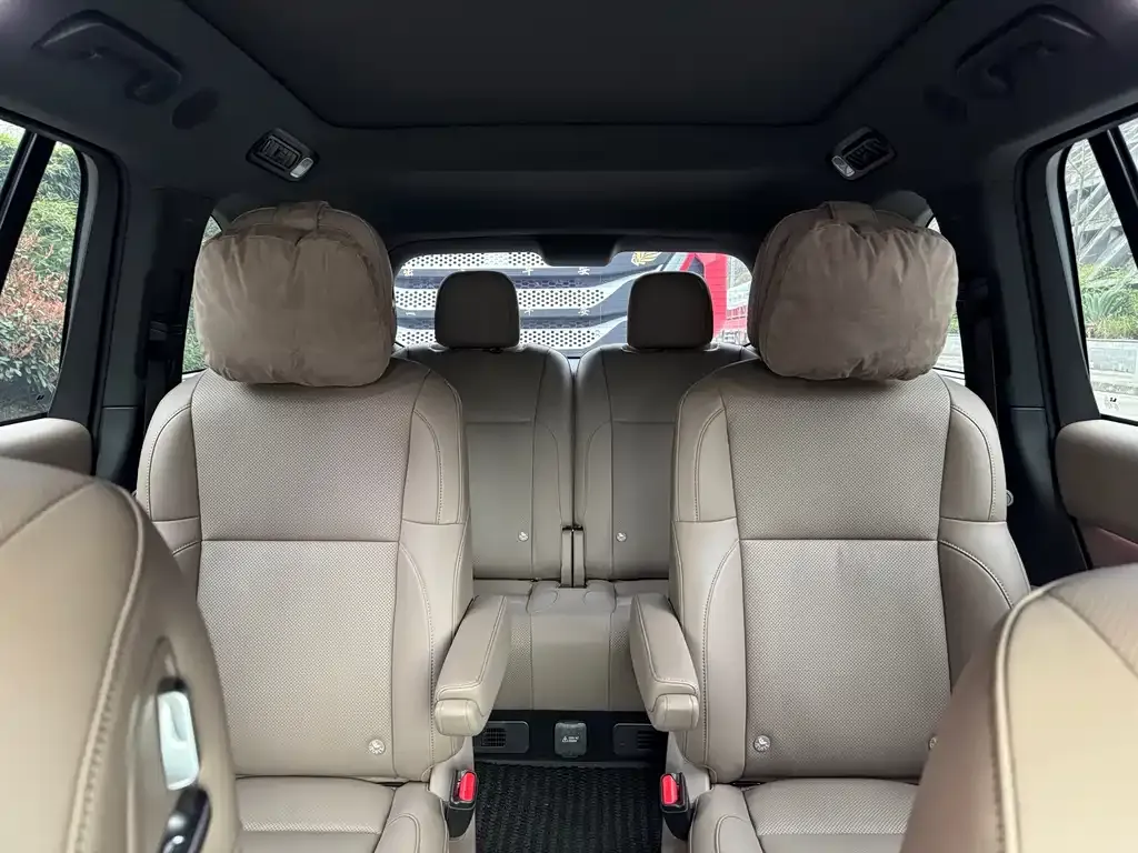 Li Auto L8 2025 из CN, фото 2
