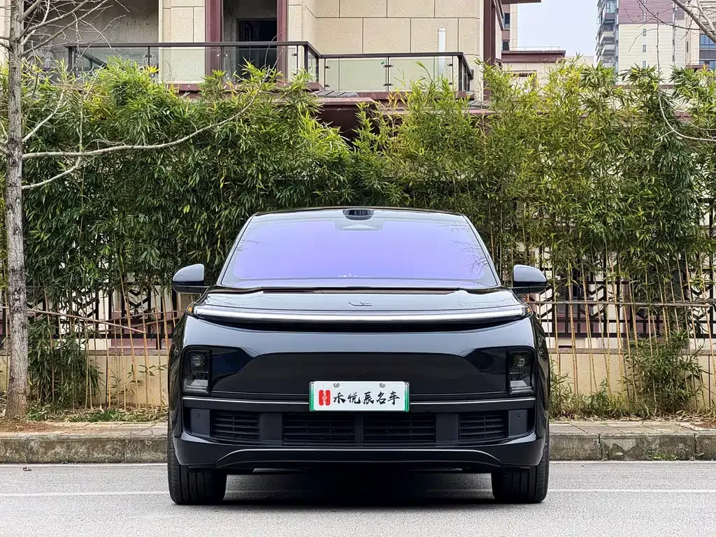 Li Auto L8 2025 из CN, фото 9