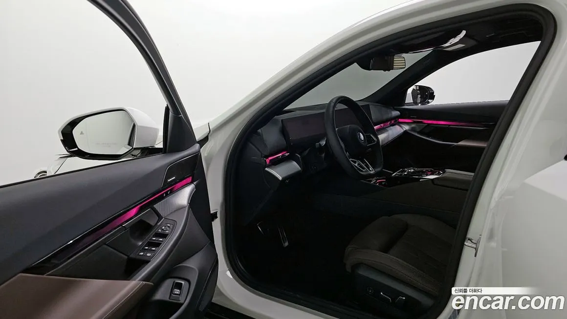 BMW i5 2025 из KR, фото 3