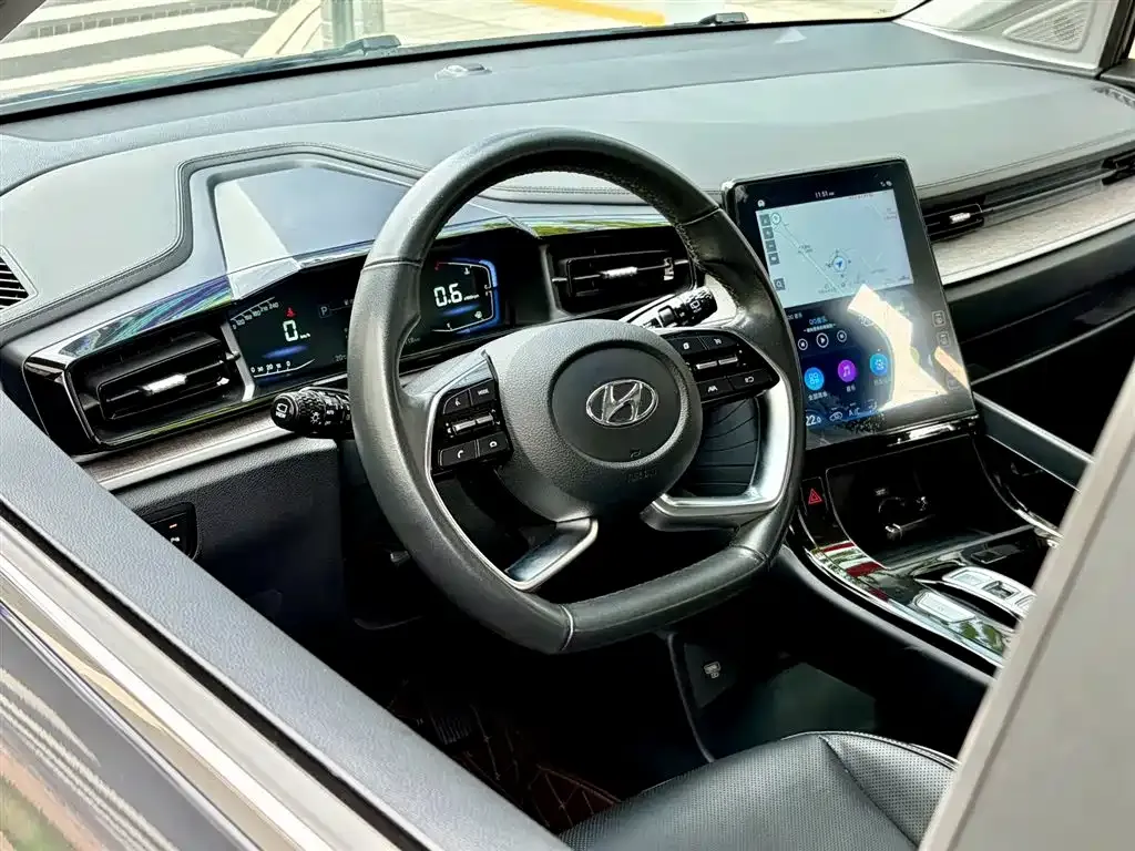 Hyundai Custo 2023 из CN, фото 2
