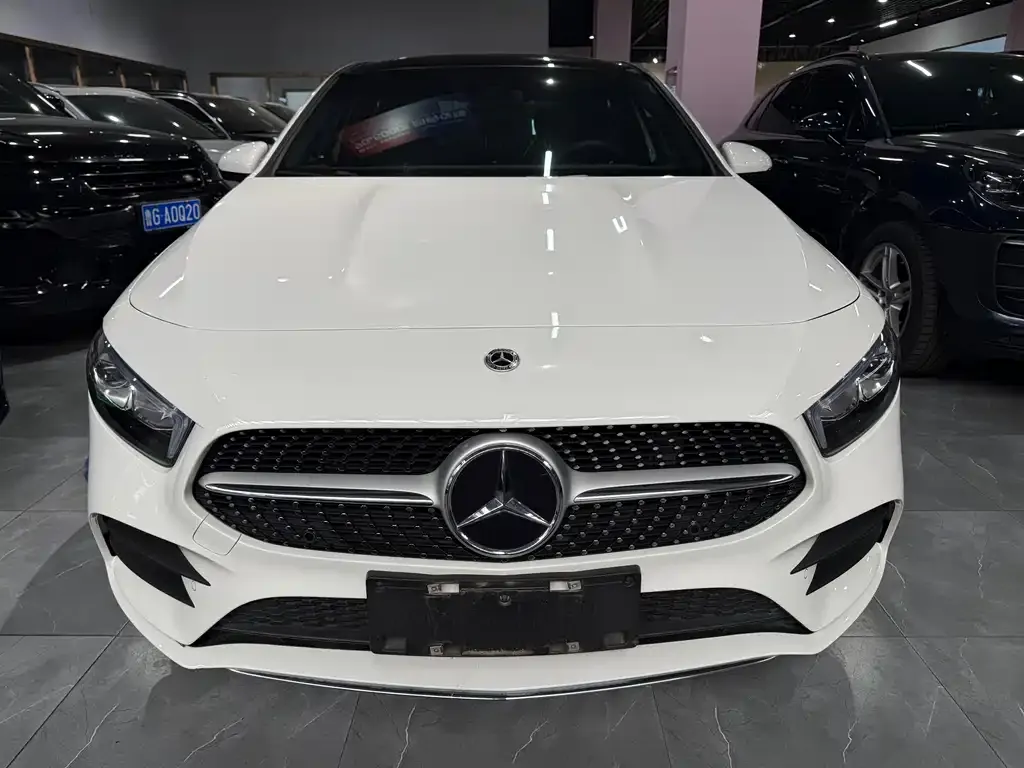 Mercedes-Benz A-Class 2023 из CN, фото 5