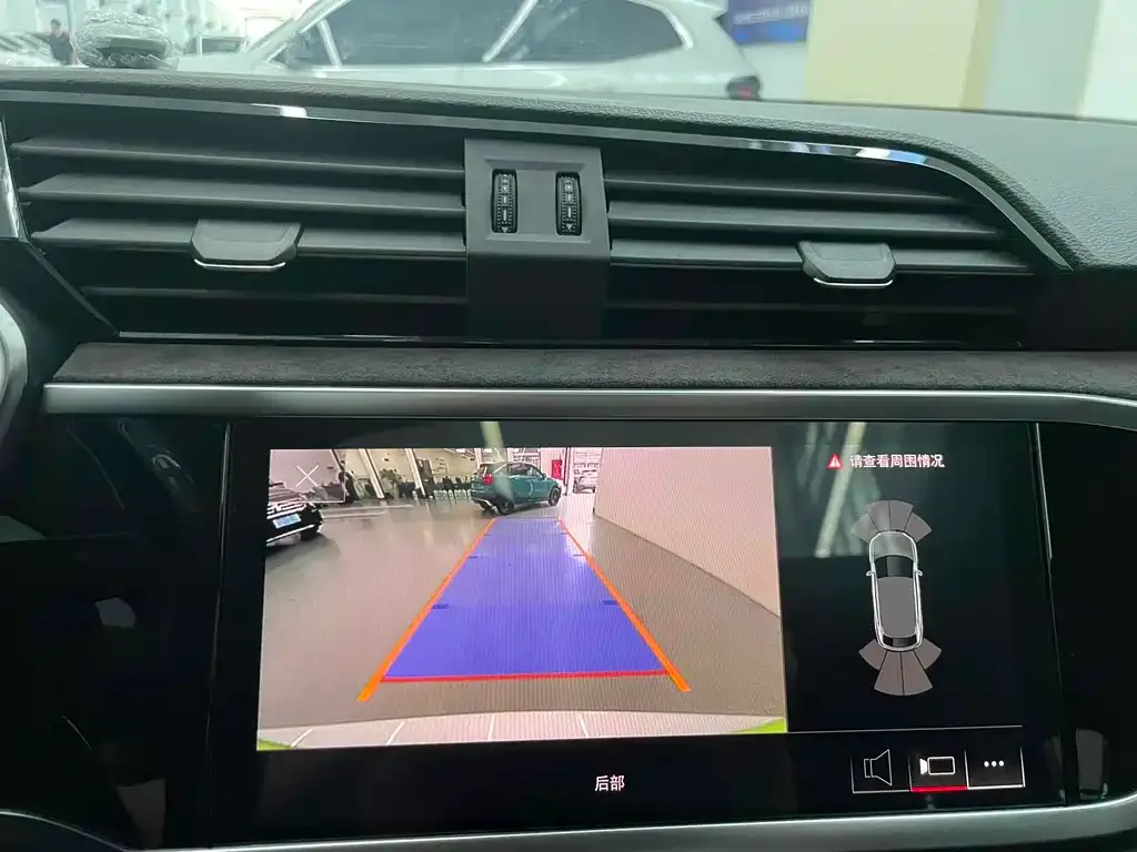 Audi Q3 Sportback 2022 из CN, фото 7