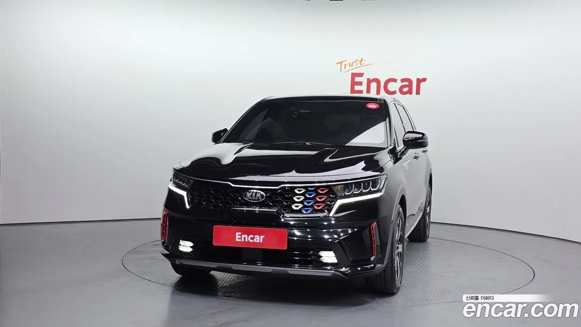 Kia Sorento — фото 7
