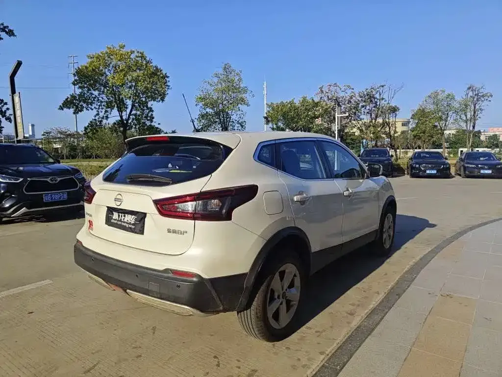 Nissan Qashqai 2023 из CN, фото 5