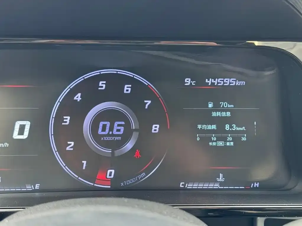 Hyundai Elantra 2023 из CN, фото 3