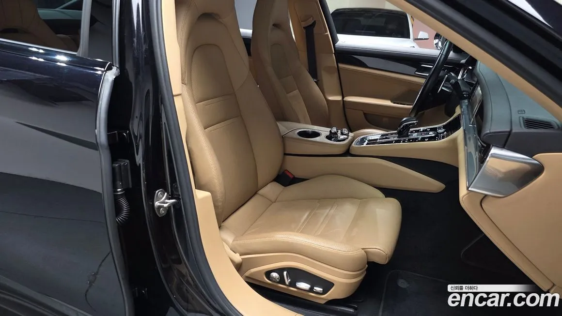 Porsche Panamera 2021 из KR, фото 8