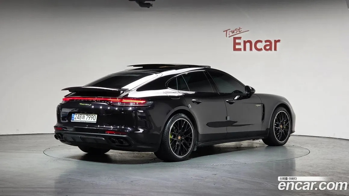 Porsche Panamera 2021 из KR, фото 2