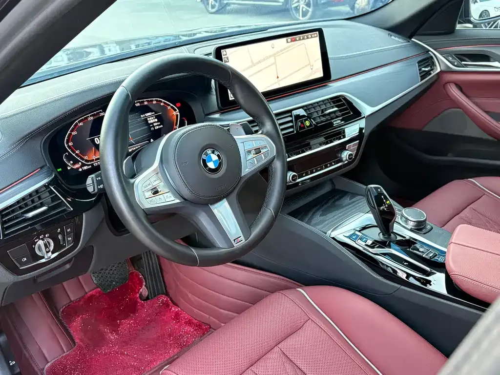 BMW 5 Series — фото 2