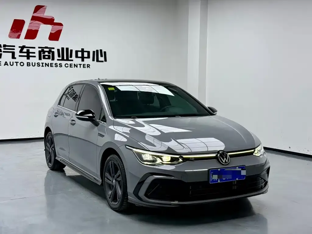 Volkswagen Golf 2024 из CN, фото 6