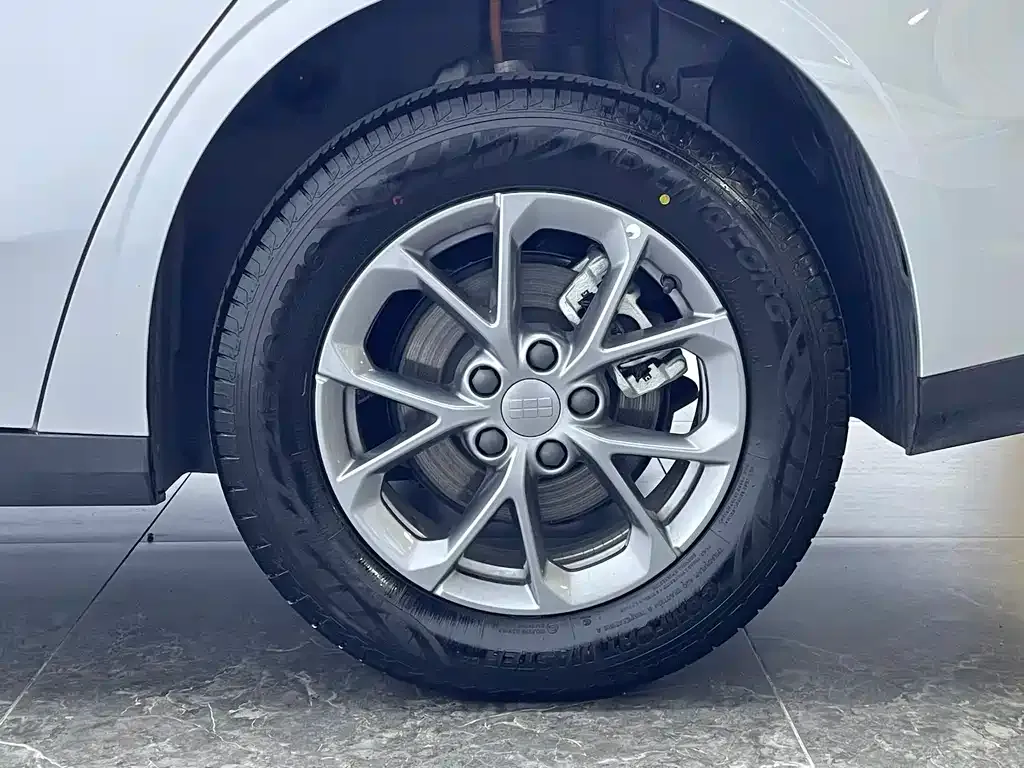 Geely Galaxy L6 2025 из CN, фото 5