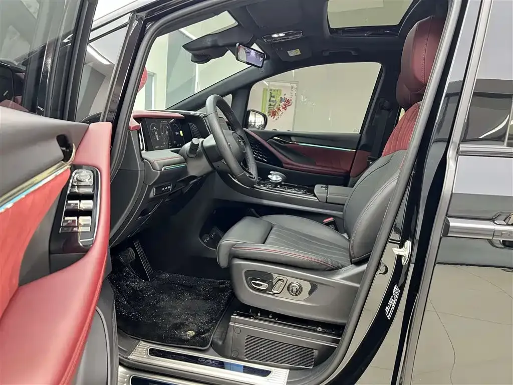 GAC Motor Trumpchi M8 — фото 8