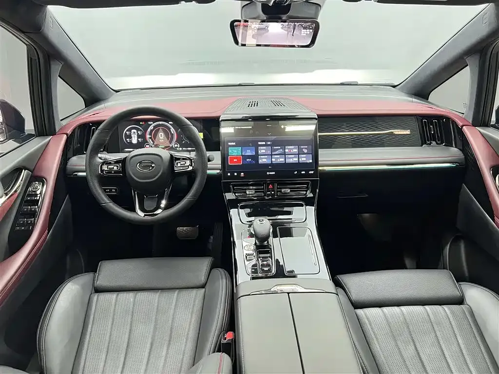 GAC Motor Trumpchi M8 — фото 3