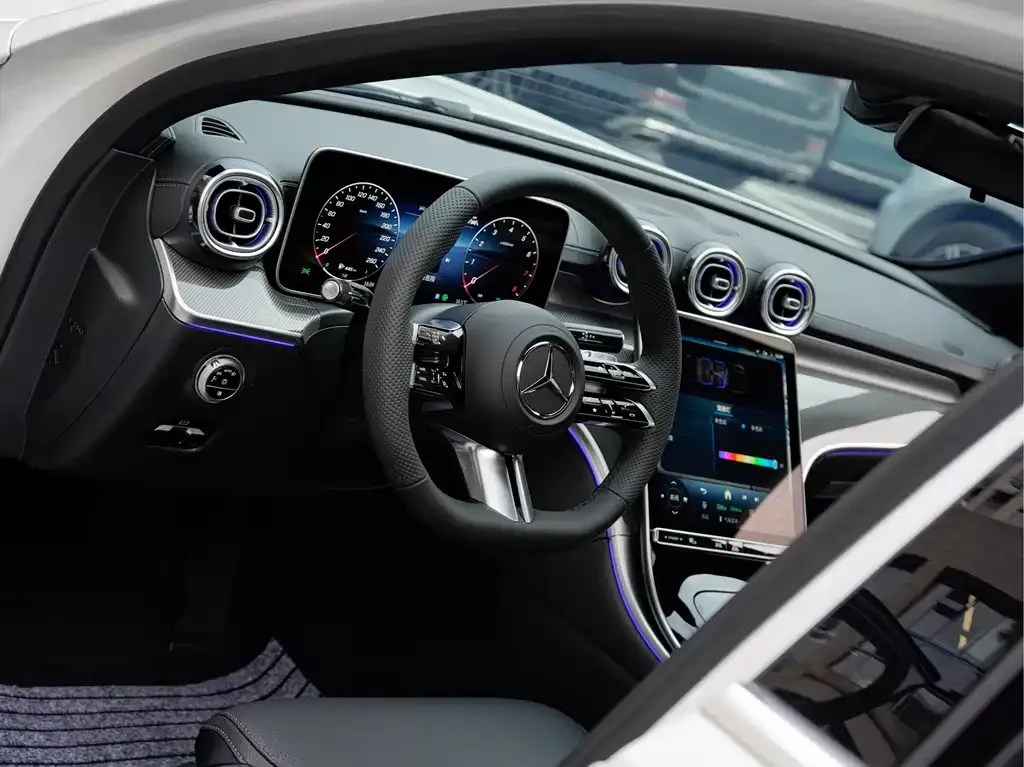 Mercedes-Benz C-Class 2025 из CN, фото 5