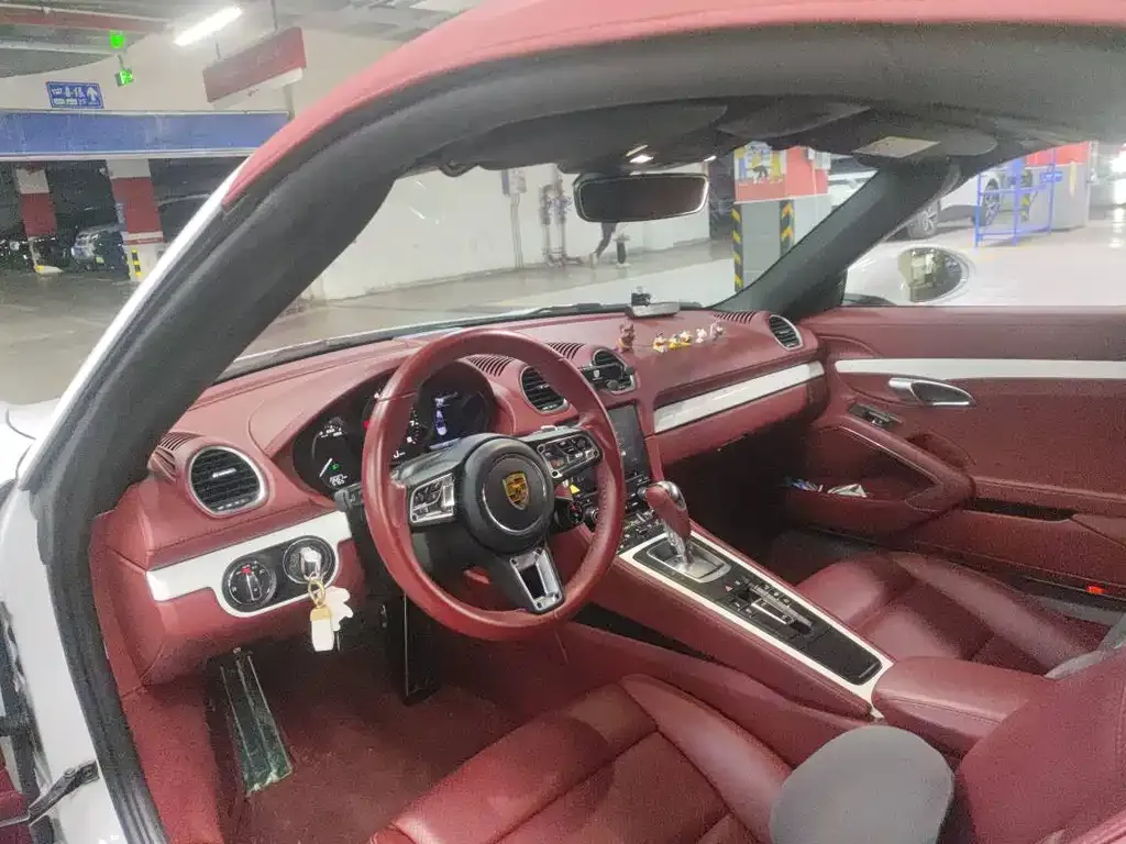 Porsche 718 2022 из CN, фото 2
