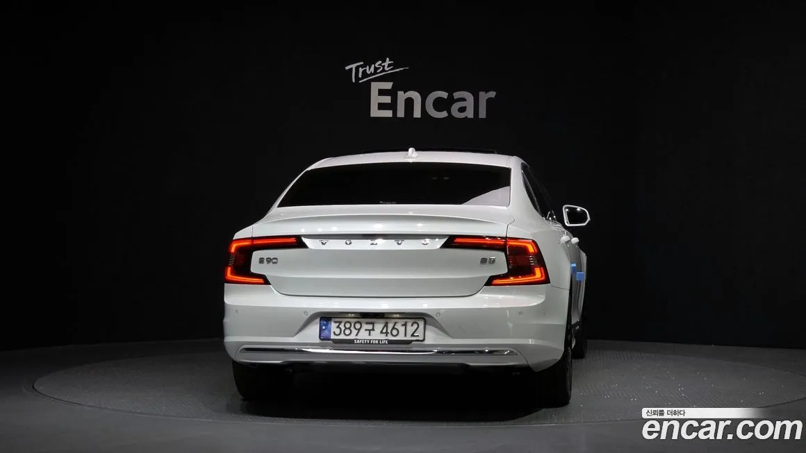 Volvo S90 — фото 8