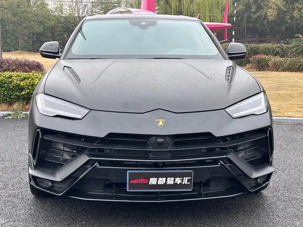 Lamborghini Urus 2024 из CN, фото 7