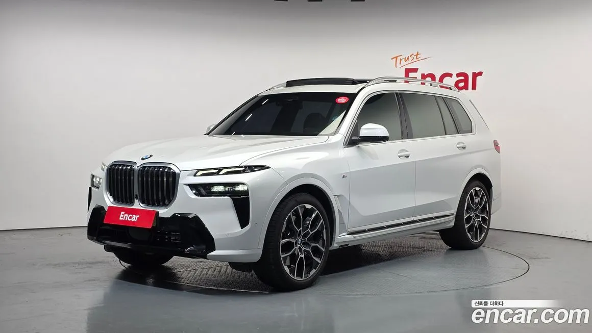 BMW X7 — фото 1