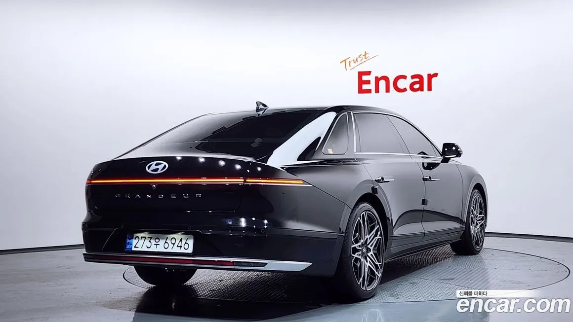 Hyundai Grandeur 2023 из KR, фото 10