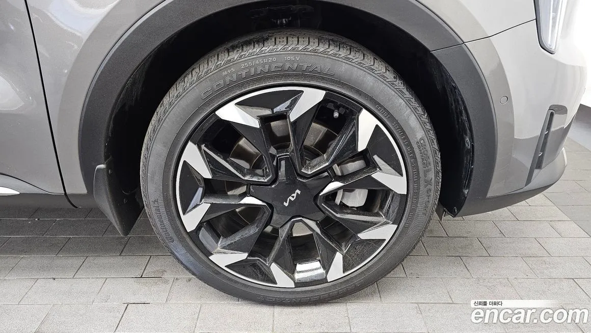 Kia Sorento — фото 8