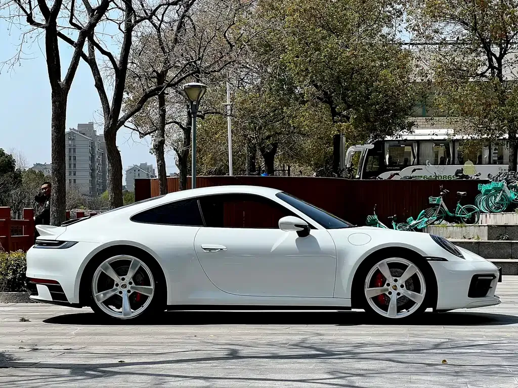 Porsche 911 2023 из CN, фото 10