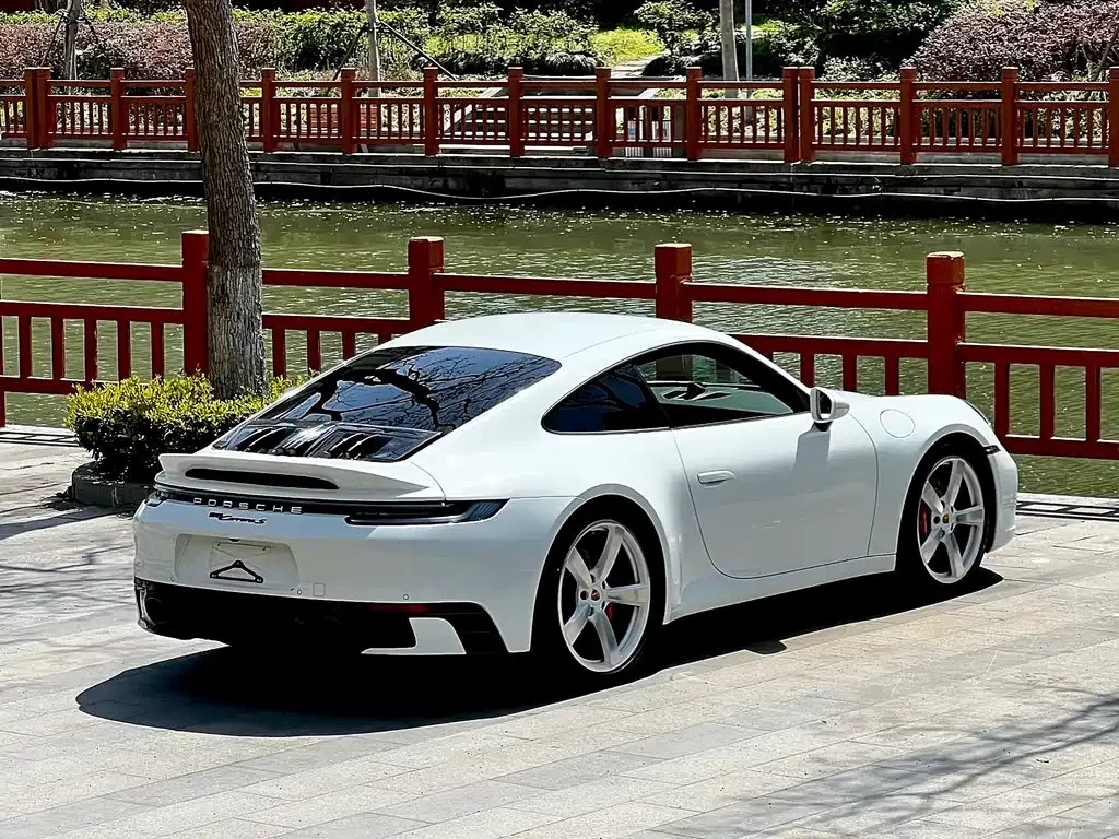 Porsche 911 2023 из CN, фото 7