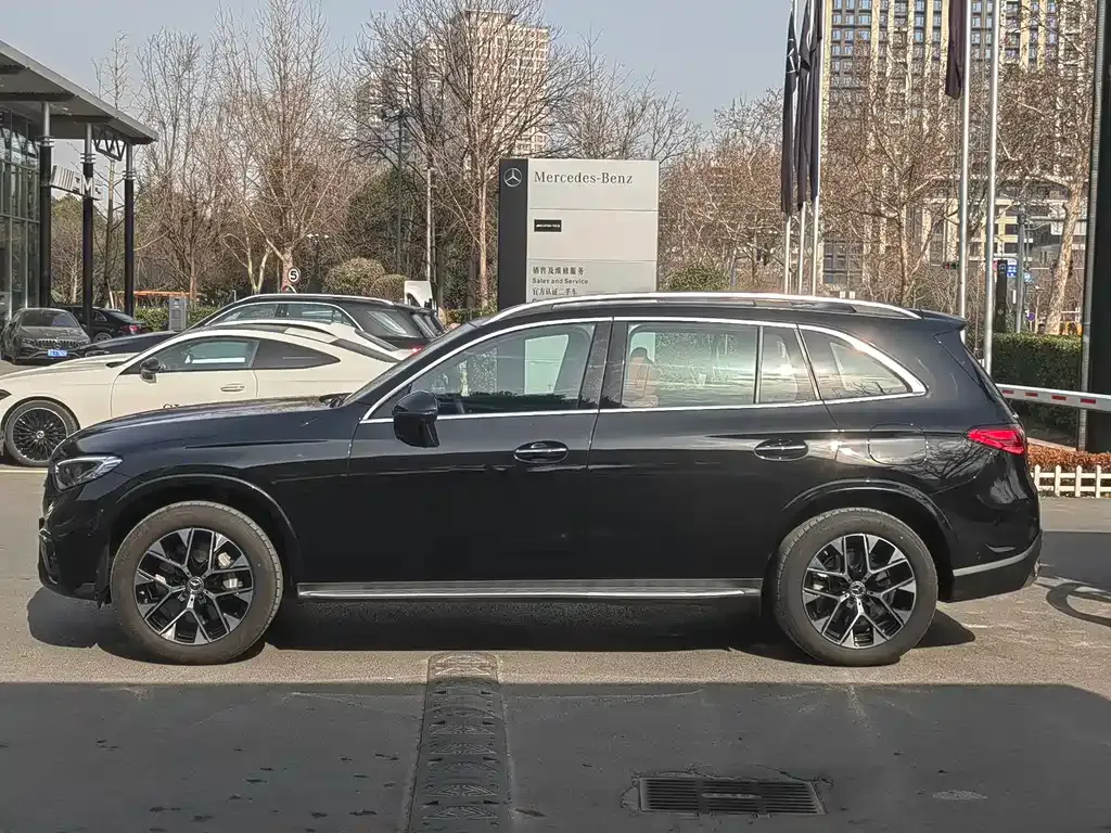 Mercedes-Benz GLC PHEV 2024 из CN, фото 5