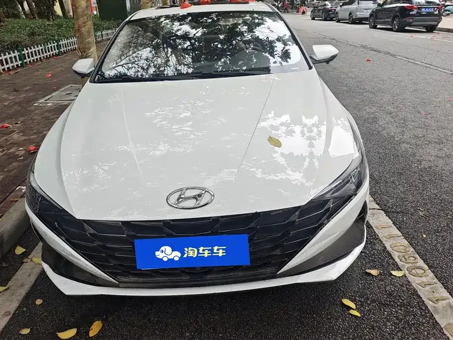 Hyundai Elantra 2023 из CN, фото 10
