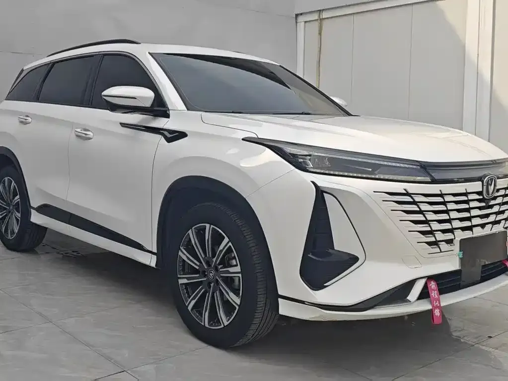 Changan CS75PLUS — фото 8