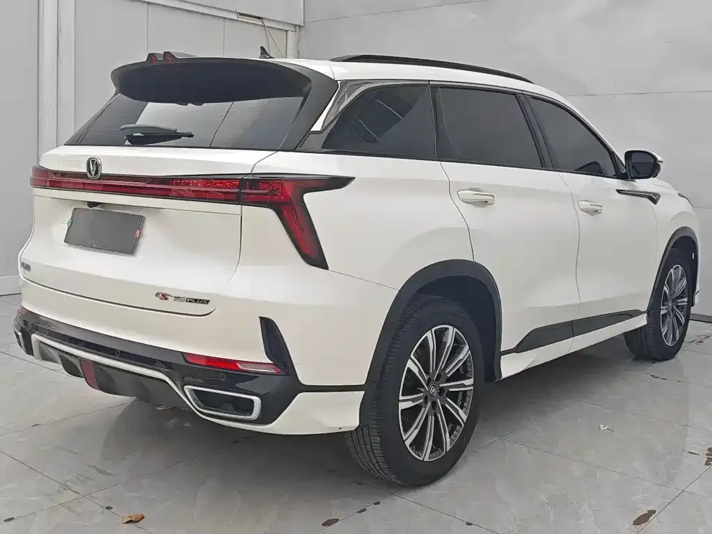 Changan CS75PLUS — фото 4