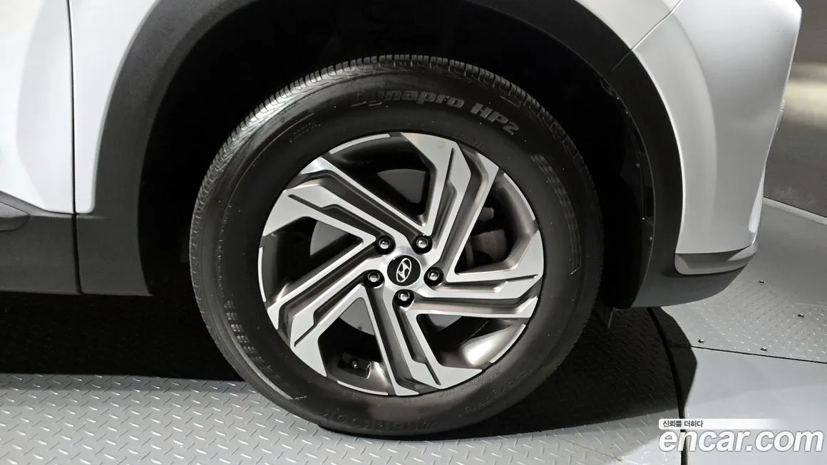 Hyundai Santafe — фото 2