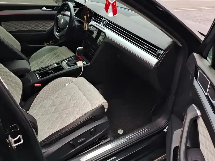 Volkswagen Magotan 2024 из CN, фото 6
