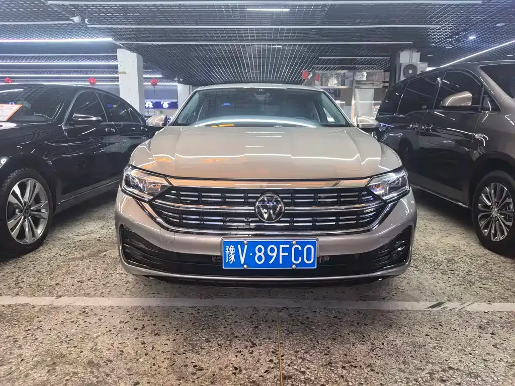 Volkswagen Sagitar 2023 из CN, фото 10