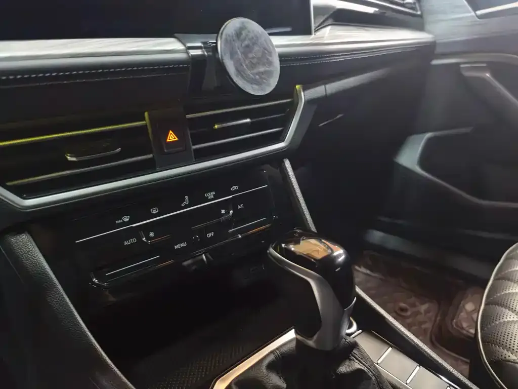 Volkswagen Sagitar 2023 из CN, фото 5