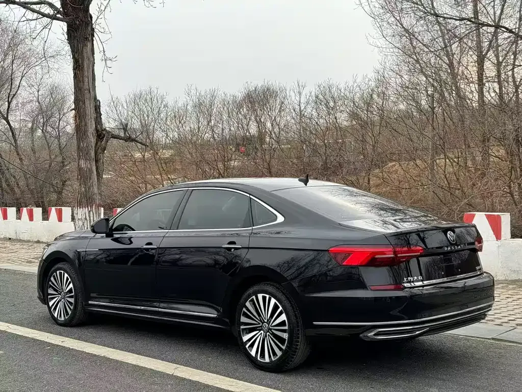 Volkswagen Passat 2021 из CN, фото 7